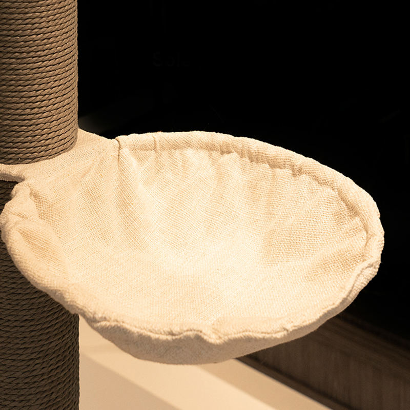 Torenbodem tot plafond binnen vaste houten klimframe kattenboom Torenbodem tot plafond binnen vaste houten klimframe kattenboom